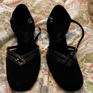 Stylish Black Women's Dancing Shoes